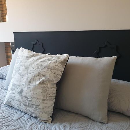 Apartamentos Turia Teruel Buitenkant foto